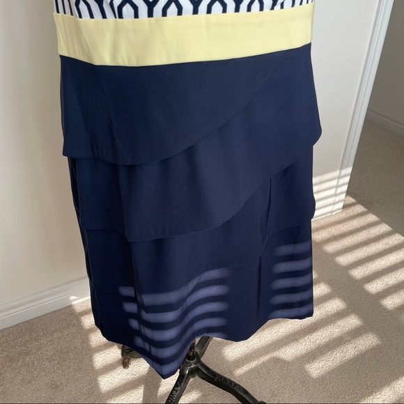 NWT Laura Plus fitted tierd blue and yellow dress - Picture 4 of 9
